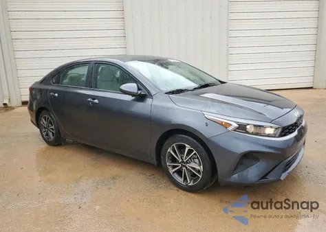 2022 Kia Forte Fe/Lxs from USA, damaged, VIN 3KPF24AD9NE464190